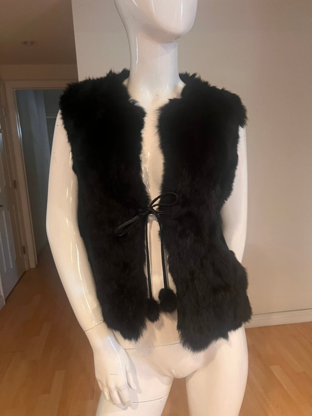 Y2K CARRIE ALLEN RABBIT FUR FRONT TIE VEST SIZE L LARGE